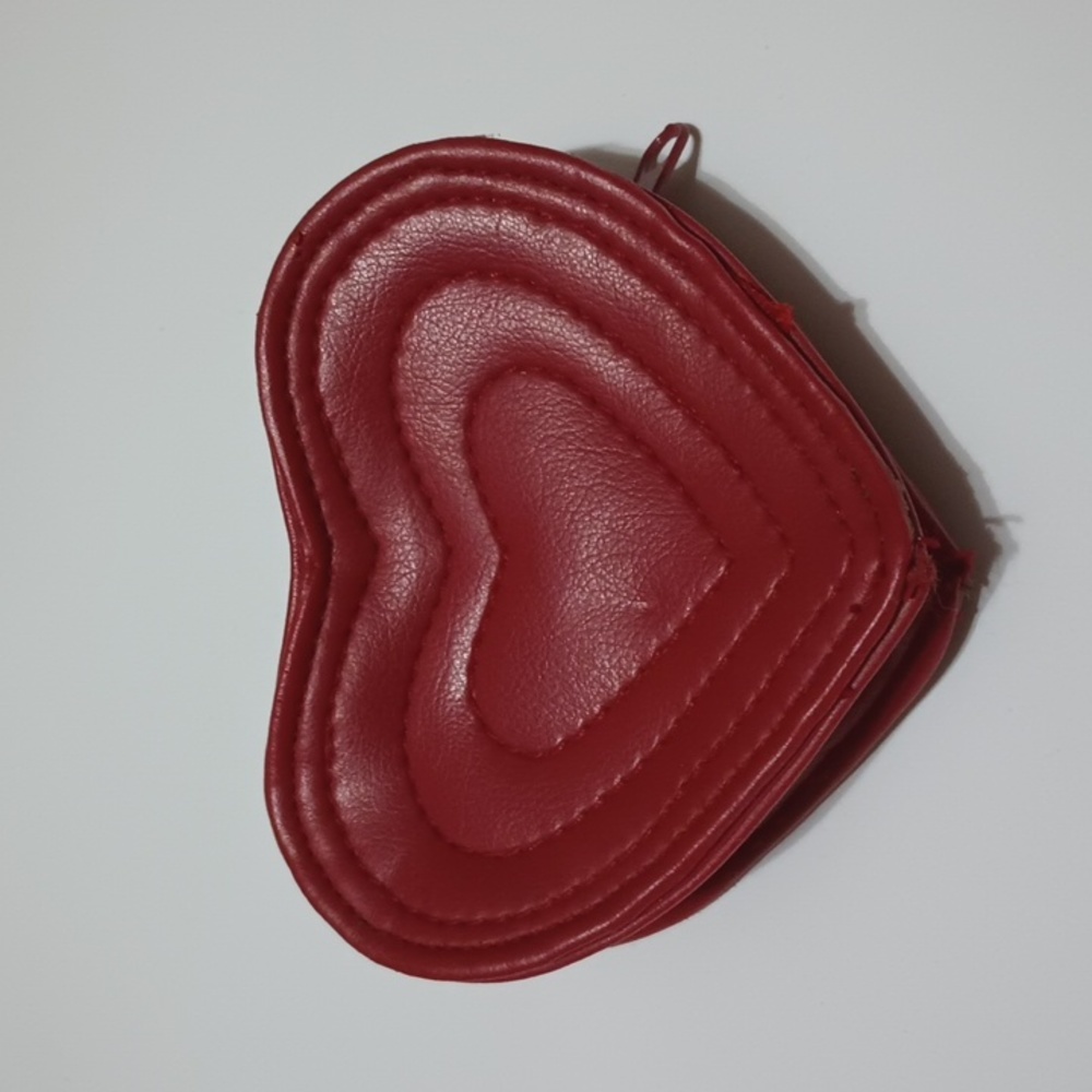 90s VTG Heart Coin Purse - Picture 2 of 8